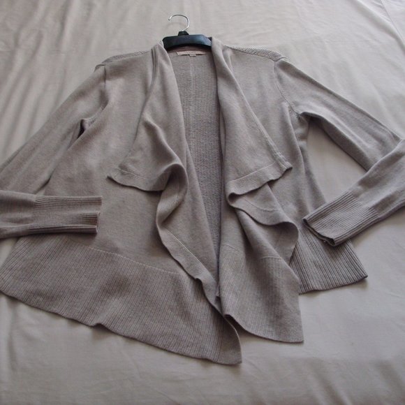 ANN TAYLOR LOFT Icy Silver Gray Long Sleeve WOOL Blend Open DRAPED CARDIGAN Sz M - Picture 3 of 7